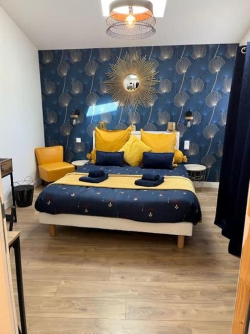 Chambre Spacieuse A Динар Экстерьер фото